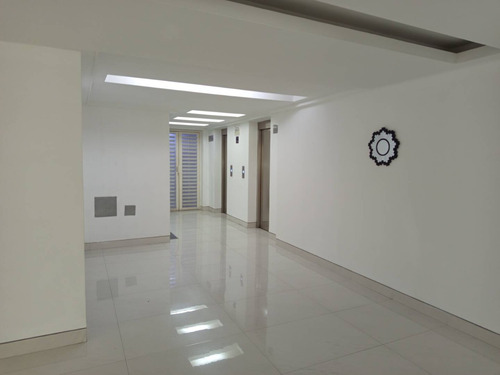 Apartamento De 3 Habitaciones En Res Agua Viva Ii Socc