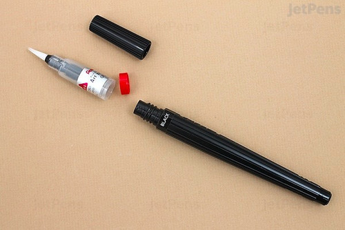 Imagen 2 de 2 de Recarga Para Marcador Pincel Art Brush Pentel Negro