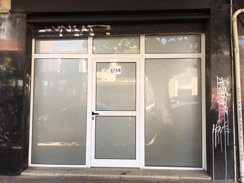 Local En Alquiler En 54/8 Y 9 La Plata - Alberto Dacal Propiedades
