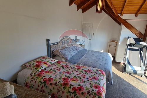 Exclusiva Casa En Parcela En Paine