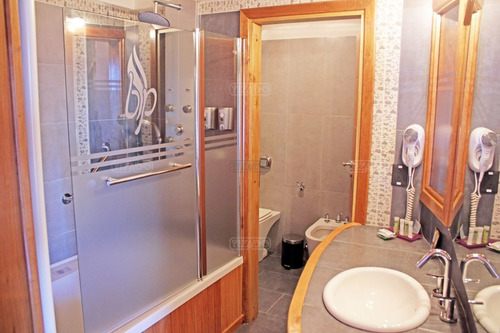 Imagen 21 de 30 de Turístico Hotel En Venta Ubicado En Las Vertientes, Bariloche