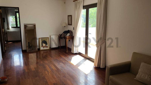 Casa En Venta Club De Campo Guaymallén