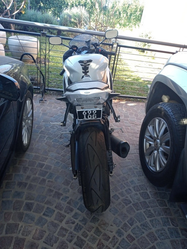 Yamaha Yzf R6