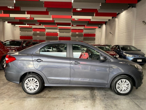 Imagen 8 de 9 de Ford Figo Impulse Color Gris 2019