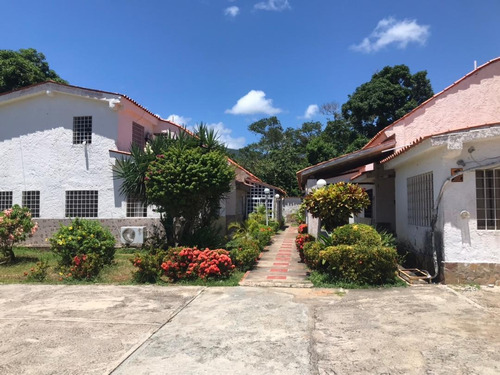 Imagen 3 de 13 de Town House En Venta