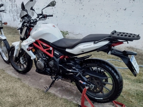 Benelli Tnt 300