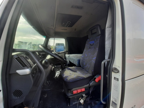 Imagem 7 de 10 de Volvo Fh380 6x2 2006