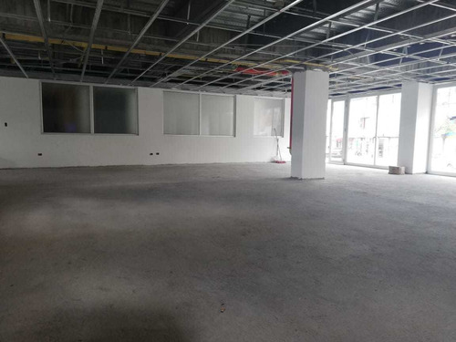 Venta Local Av. Paralela Sector Cristo Rey, Manizales Cod 3554636