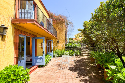 Venta Preciosa Casa Estilo Italiana Toscana, Maitencillo