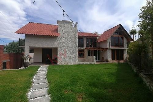 Imagen 2 de 25 de Casa Amueblada Con 3 Niveles En Renta A 25 Minutos De Santa Fe.