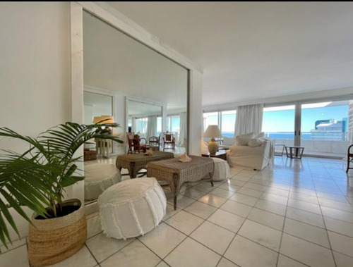 Imagen 8 de 30 de Departamento En Alq. Temporario En Aidy Grill, Punta Del Este, Punta Del Este / Maldonado