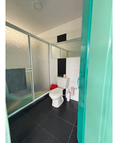 Vendo Hostal, Amoblada, Cerca A Recuca