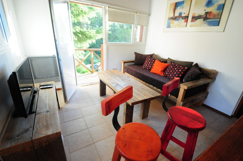 Imagen 8 de 12 de Encantador Departamento Con Vista A Los Cerros!