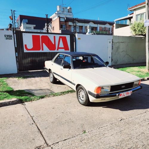 Imagen 4 de 20 de Ford Ford Taunus 2.3 Ghia