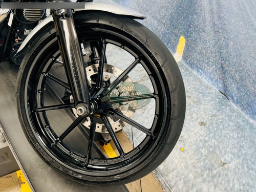 Harley Davidson Fxsb Breakout Custom-prata -2015- 22.222 Km