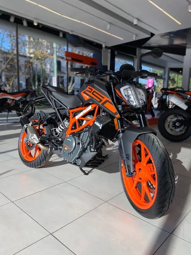 Imagen 18 de 25 de Ktm 250 Duke Pregunta Valor En $ - Tomamos Usados
