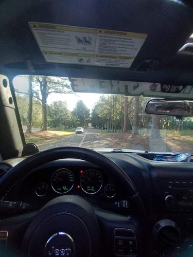 Imagen 4 de 17 de Jeep Wrangler Unlimited 3.8 V6