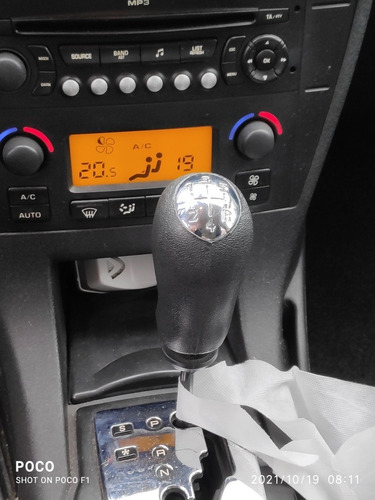 Imagem 10 de 11 de Citroën C4 Pallas 2008 2.0 Exclusive Aut. 4p