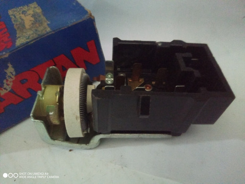 Imagen 3 de 5 de Switch Luz Ford 80-88 Hs 117 Ds218