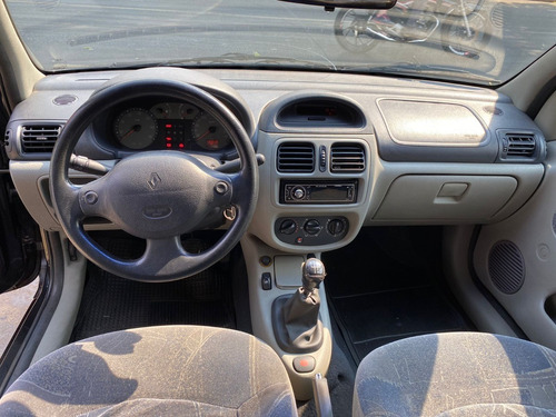Imagem 6 de 10 de Renault Clio Pri Sedam 1.6 Flex