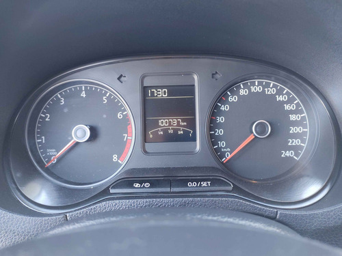 Imagen 5 de 8 de Volkswagen Vento 4 Pts Starline, At, A/ac, Ve, R-15