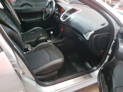 Peugeot 207 1.6 Sedan Xt Tope De Gama