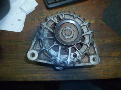 Vendo Alternador De Ford Escape, Año 2000, Motor 2.0