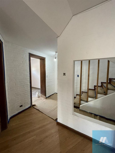 Imagen 9 de 27 de Venta Casa B° Con Porton, Los Erales