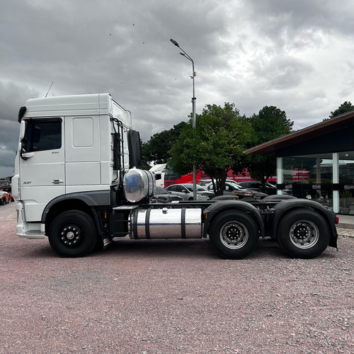 Caminhão Daf 530 Tração 6x4 Ano 2021 Susp Mola Trucado