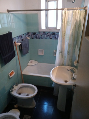 Imagen 20 de 30 de Vendo Depto. 2 Amb. Exc. A 2 Cuadras Del Mar ( Reservado )