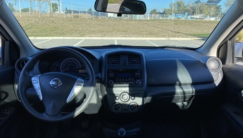 Nissan Versa Advance M/t 1.6 2017