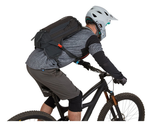 Mochila De Hidratación Thule Rail 12l Beige
