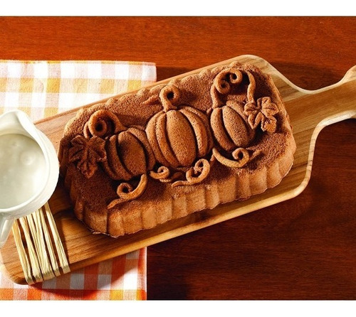 Molde Torta De Calabazas Halloween Nordic Ware® Color Bronce