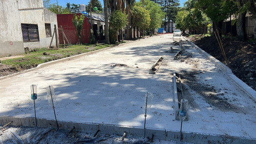 Lote En Venta En General Rodriguez, Zona Oeste, Sin Expensas, Excelente Ubicación Y Acceso Con Asfalto.