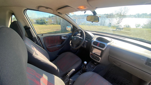 Chevrolet Montana 1.8 Sport