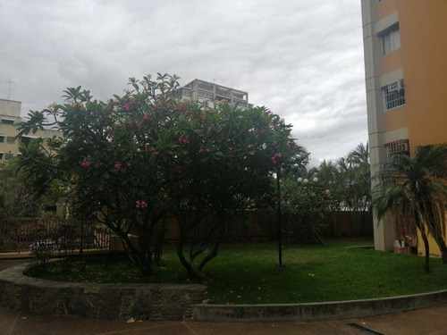 Imagen 15 de 17 de Apto En Venta 21-4199 María Santaella 0414-3188350 0412-3625141