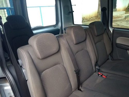 Fiat Doblò Adventure Locker 1.8 16v (flex) Motor Zero/garant