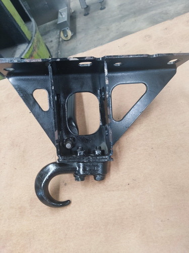 Gancho Remolcador Cherokee 2000 Con Su Base