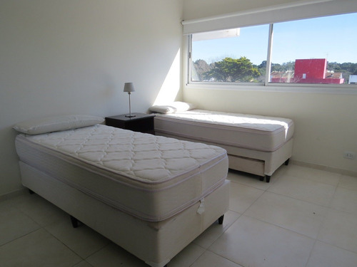 Imagen 20 de 30 de Los Capellanes - Pinamar - 4 Ambientes - 2 Baños - 2 Cocheras