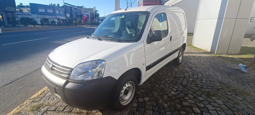 Peugeot Partner Furgon 1.6 Nafta Confort Ba