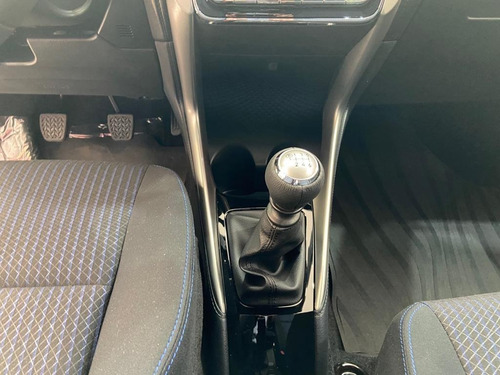 Imagen 3 de 19 de Toyota Yaris 5p Xls 6mt My 2022 Reserva De Cupo Mr