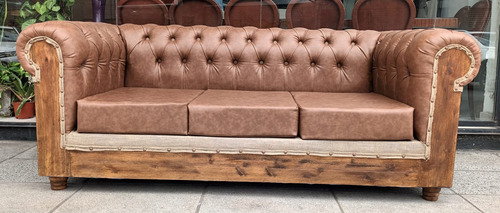 Sillón Chesterfield Modelo Constructor En Talampaya Suela (Usado)