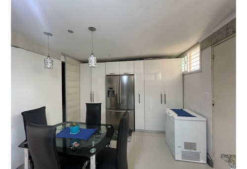 Vendo Apartamento 127m2 Escampadero 3816