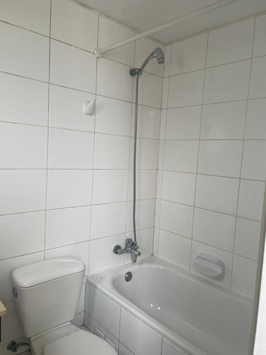Venta De Deprtamento De 1 Dormitorio , Un Baño