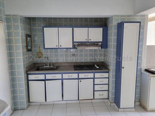 Apartamento En Venta, Colinas De Bello Monte 135 Mts, 251667