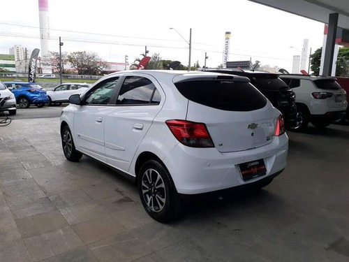 Imagem 3 de 12 de Onix 1.4 Mpfi Ltz 8v Flex 4p Manual