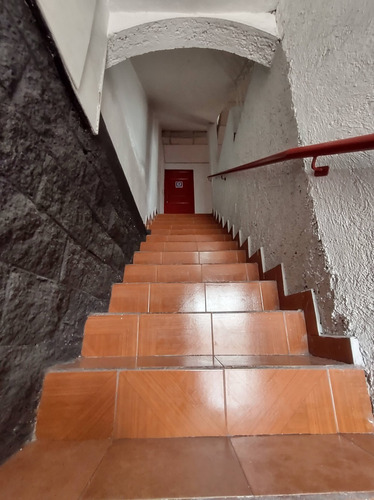 Imagen 2 de 14 de Piso En Renta Ideal Para Oficinas, Consultorios O Escuela °