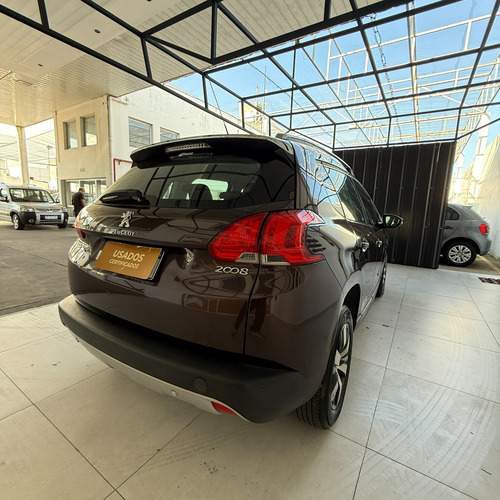 Peugeot 2008 1.6 Feline