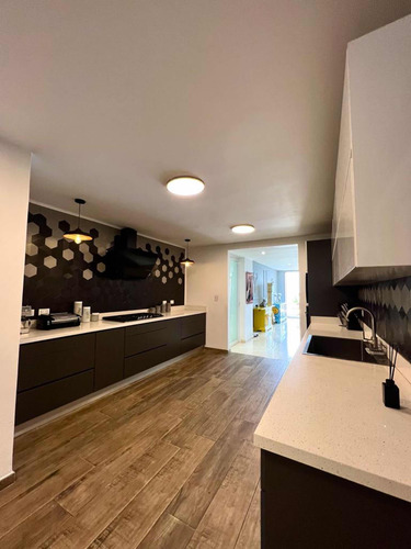 Bella Planta Baja En Exclusivo Conjunto Residencial
