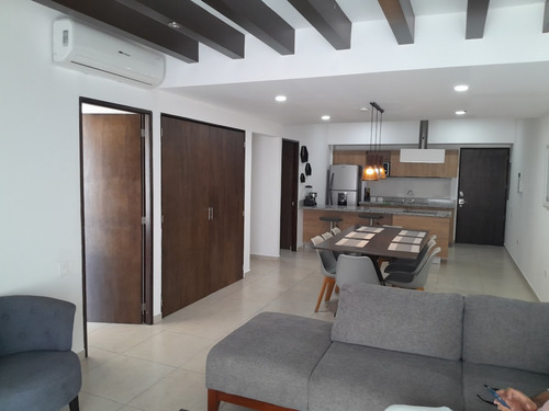 Bonito Departamento En Renta De 101 Mts2, Amueblado, Torre Baluarte, Nazatlan.